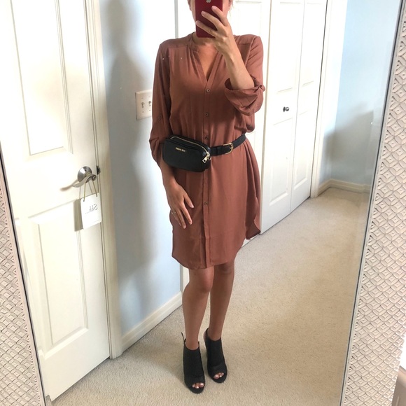 🤎NWT- polyester tan/brown button down dress🤎 - Picture 1 of 4